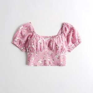 Off-the-Shoulder Puff Sleeve
Crop Top
